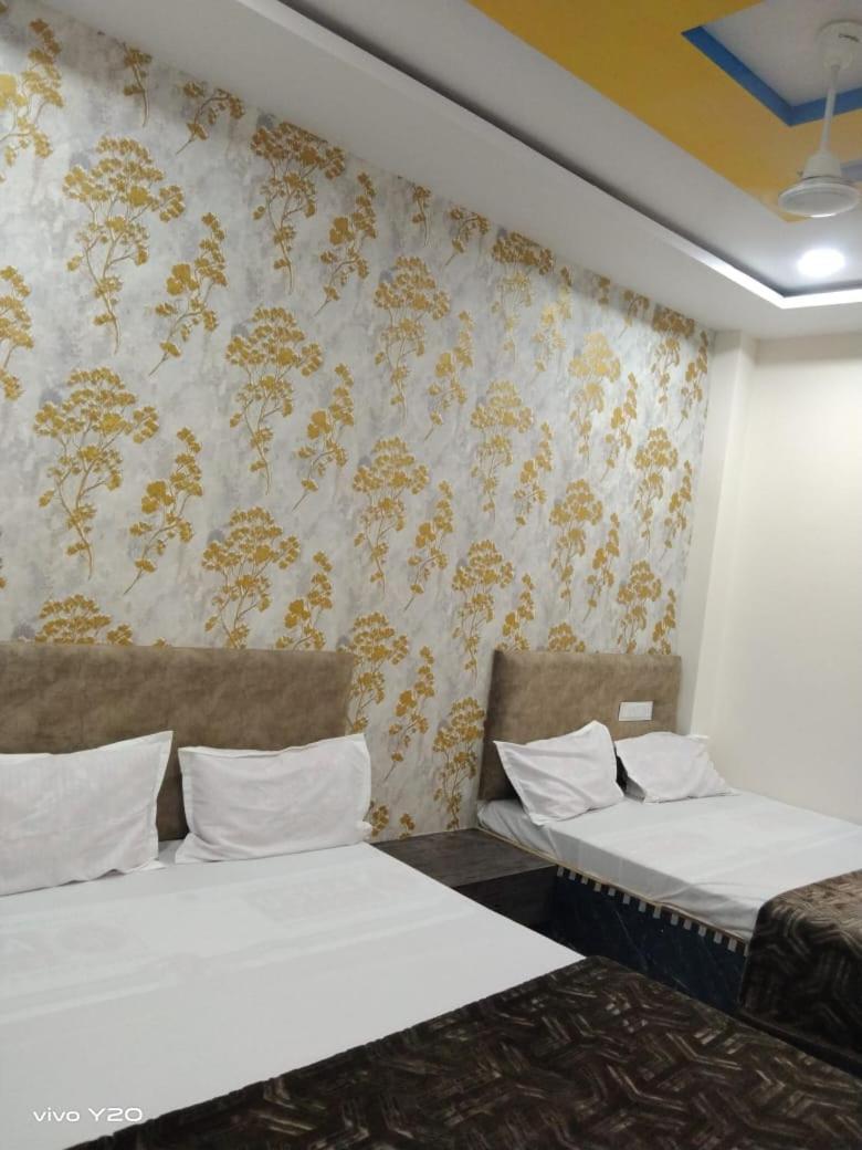 Hotel Somnath Inn اوجاين المظهر الخارجي الصورة
