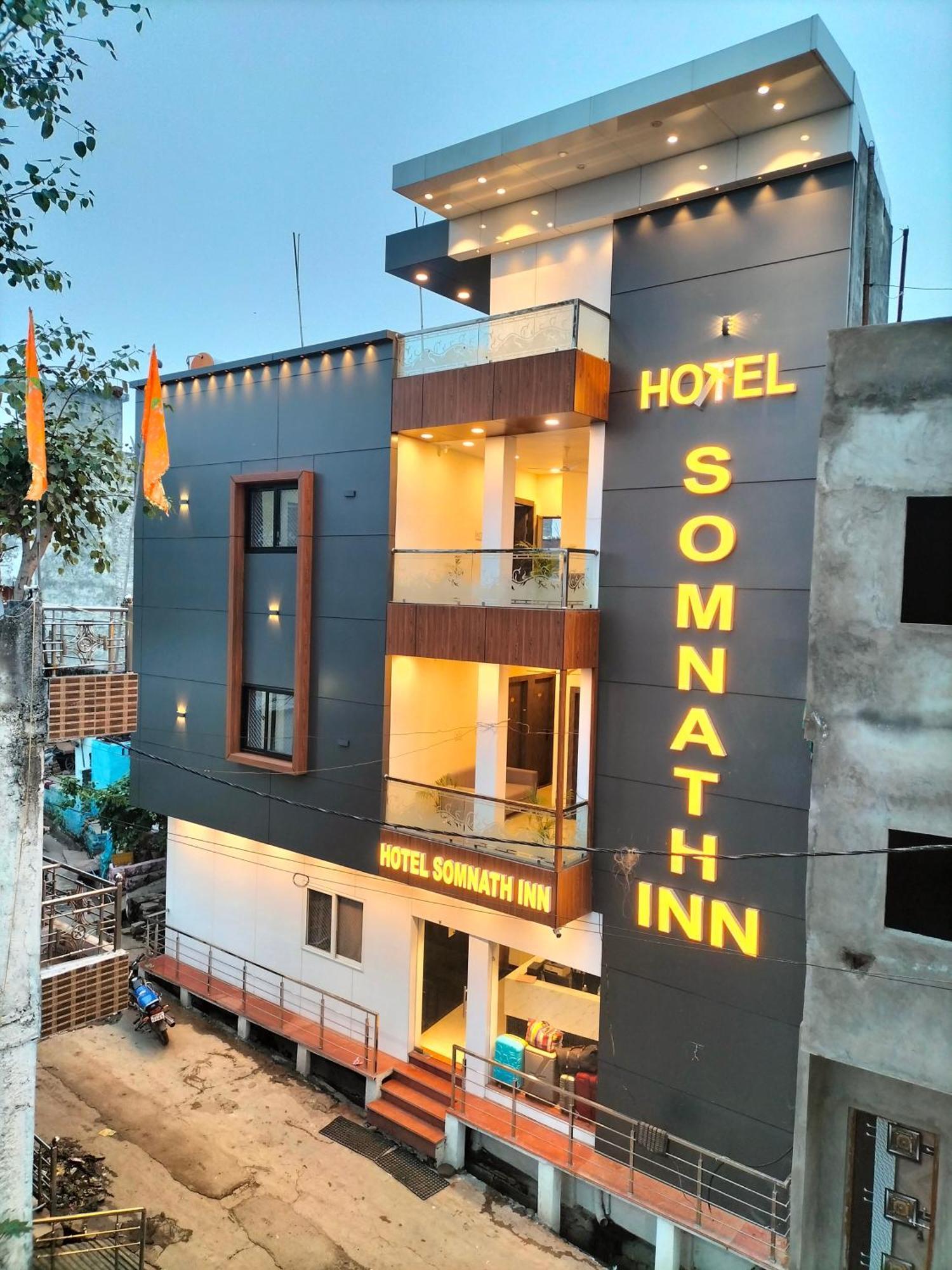 Hotel Somnath Inn اوجاين المظهر الخارجي الصورة